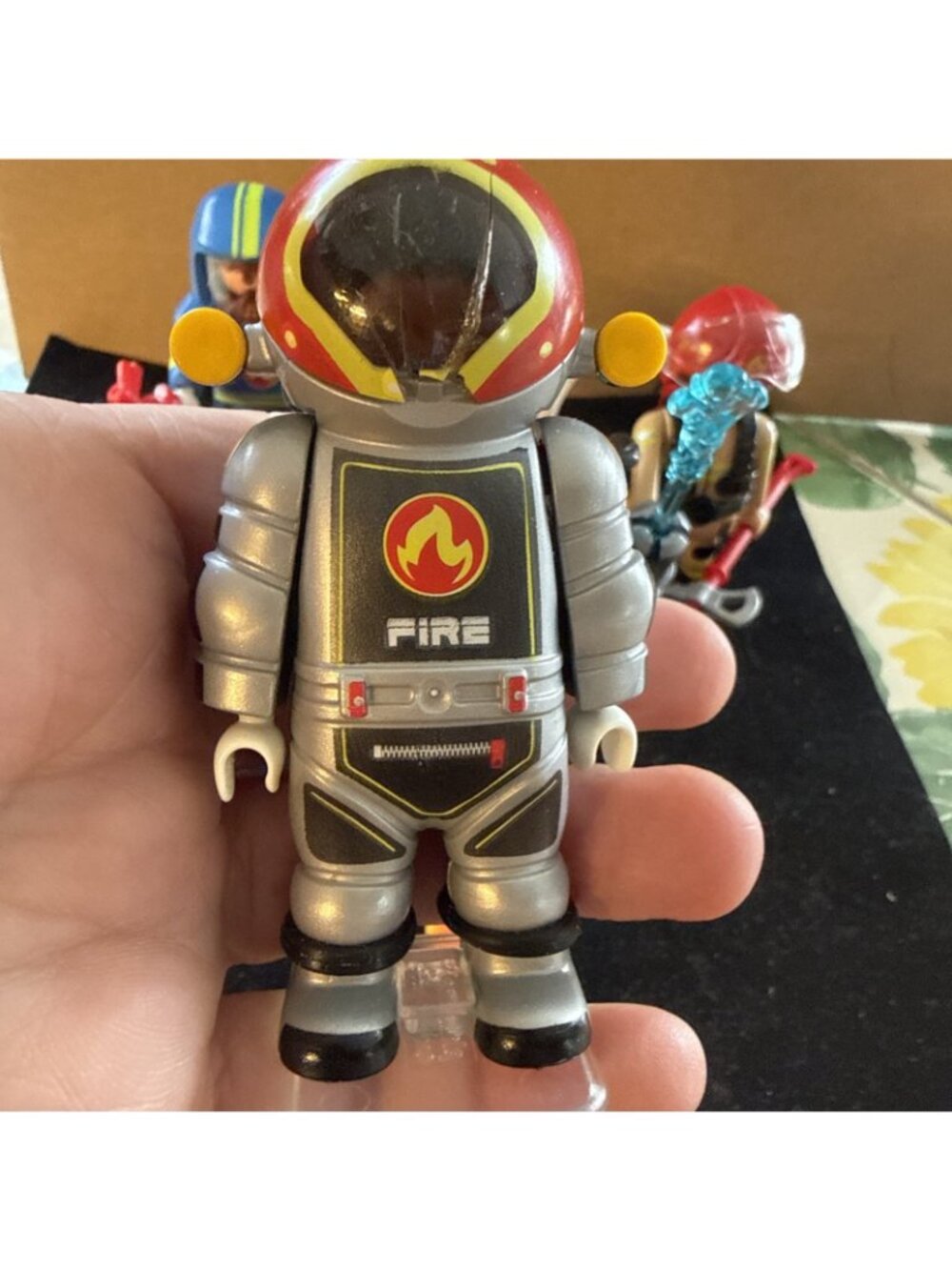 28+ Lot Playmobil Firefighters and Accessories Geobra - Picture 2 of 14